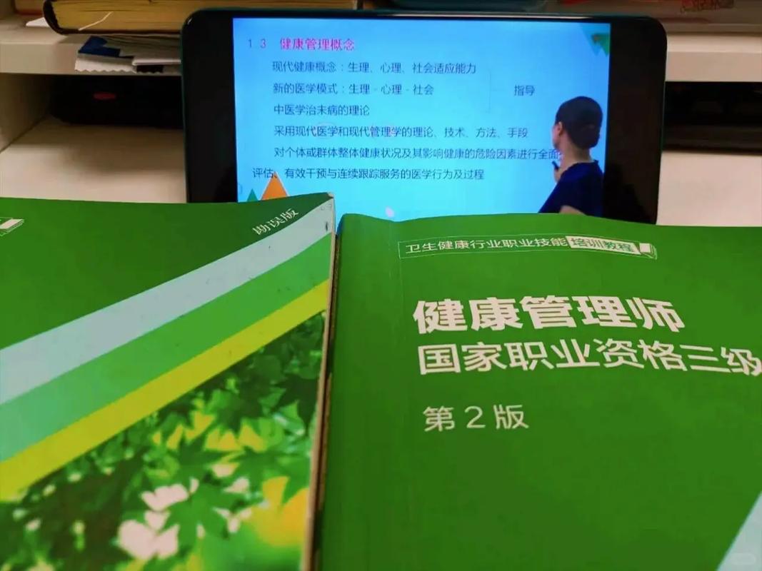 1-240Q012221X62.jpg